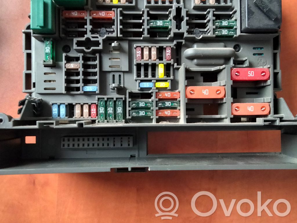 Module de fusibles   106887