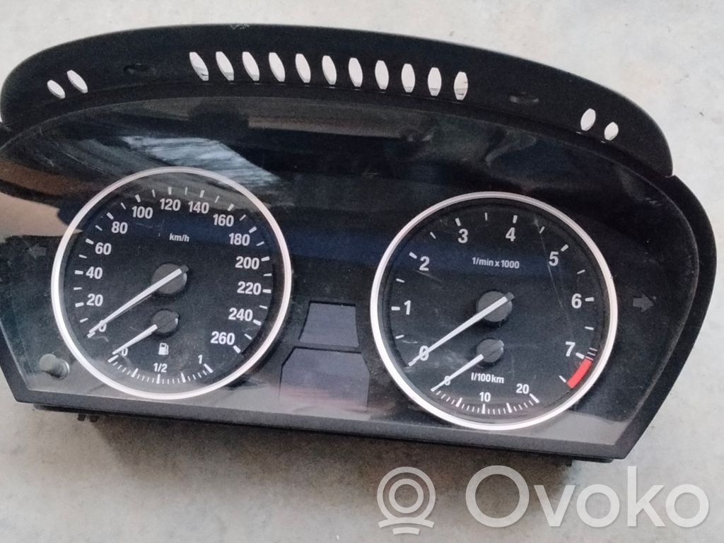 BMW 5 E60 E61 Speedometer (instrument cluster) 