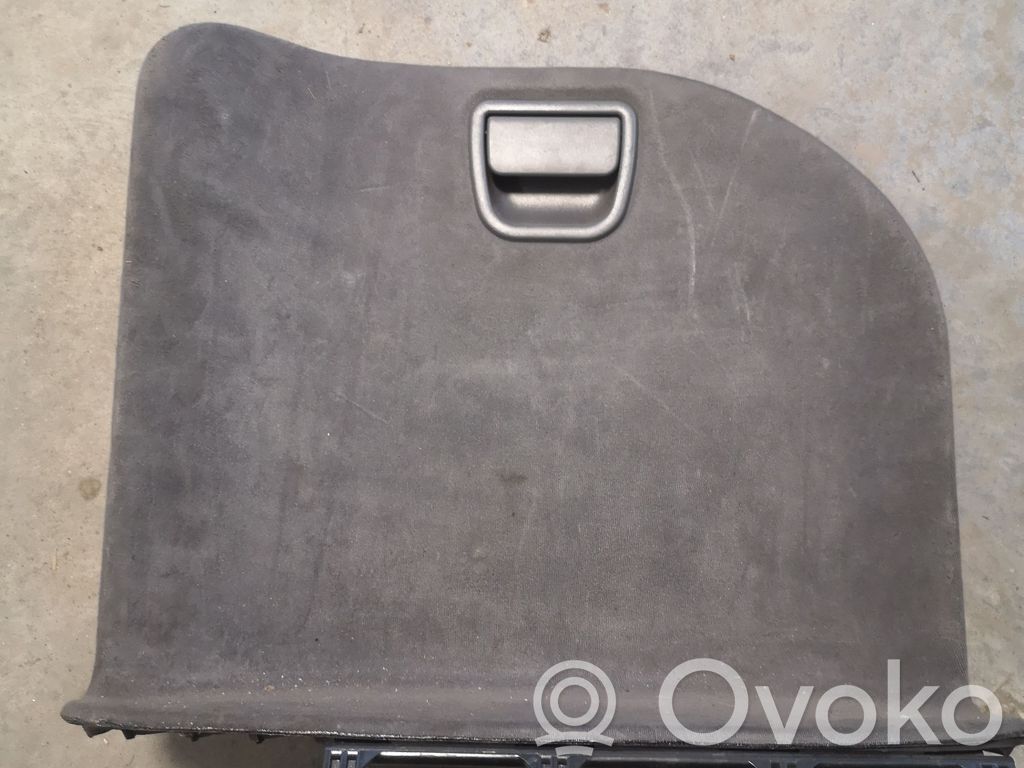 BMW 7 E65 E66 Kita salono detalė 
