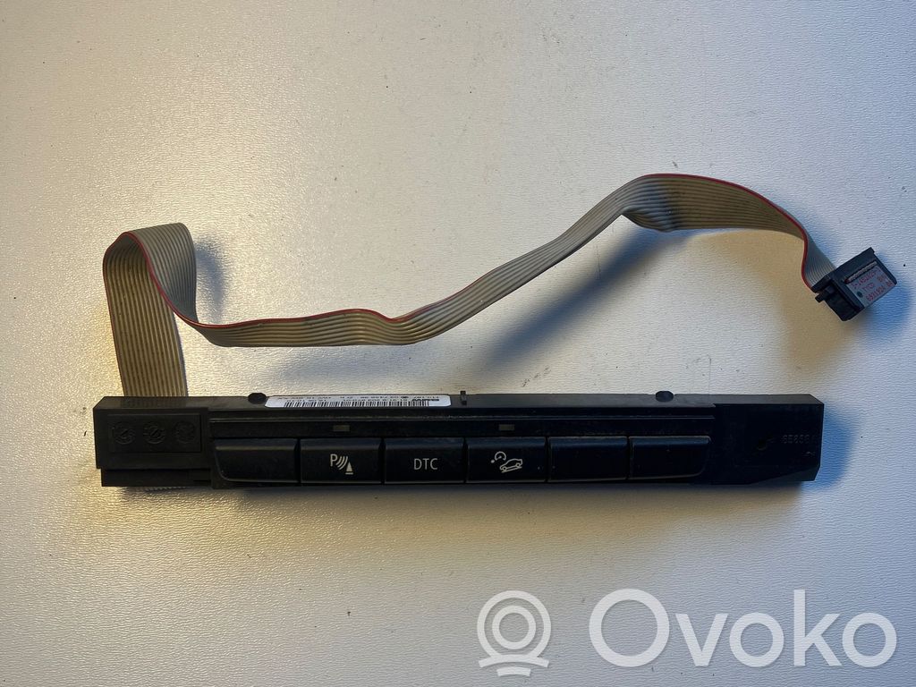 BMW X1 E84 A set of switches 