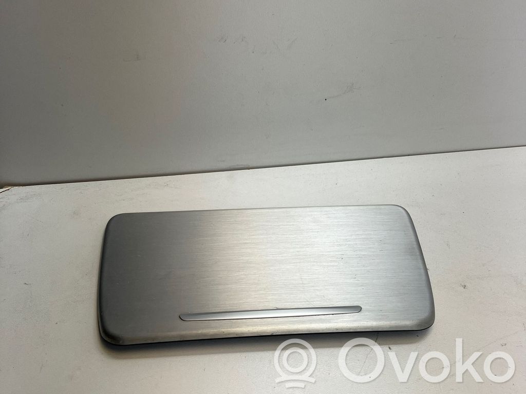BMW 5 F10 F11 Inny elementy tunelu środkowego 
