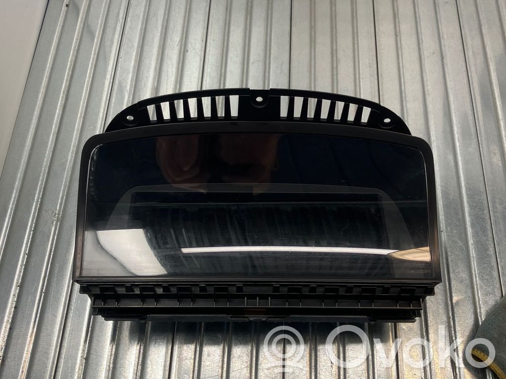 Screen/display/small screen   6967626