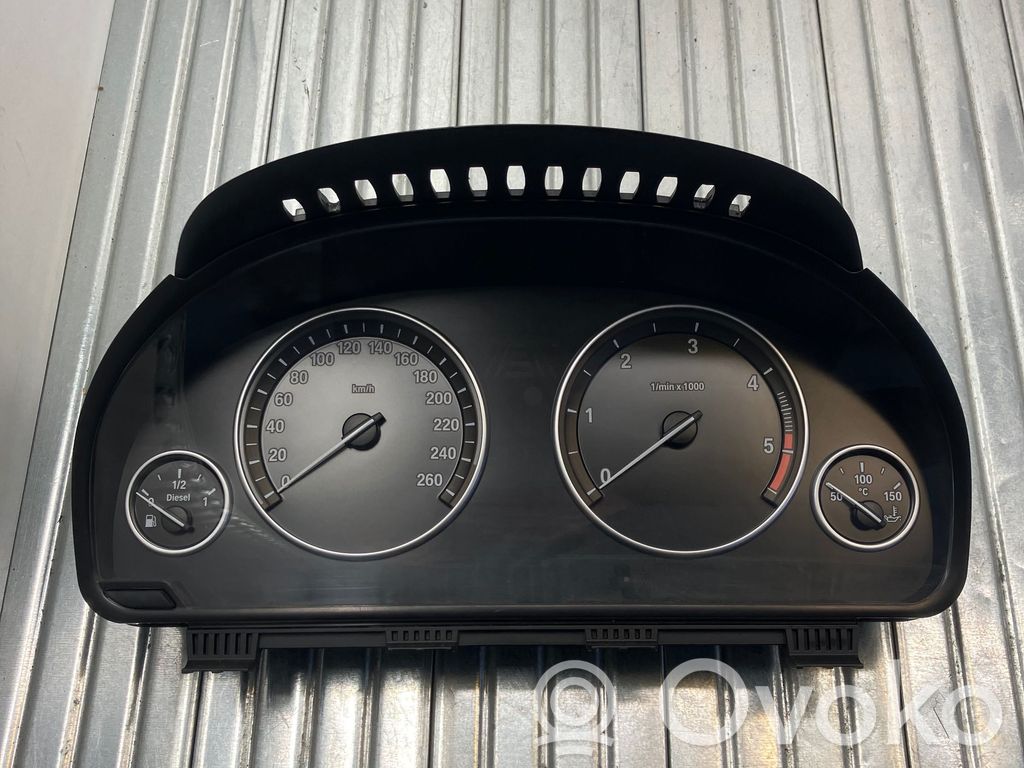 BMW 5 F10 F11 Speedometer (instrument cluster) 