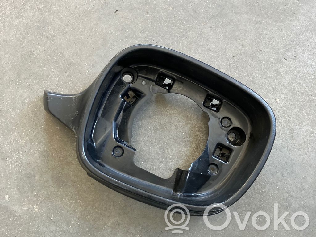 BMW X1 E84 Veidrodėlio plastikinė apdaila 