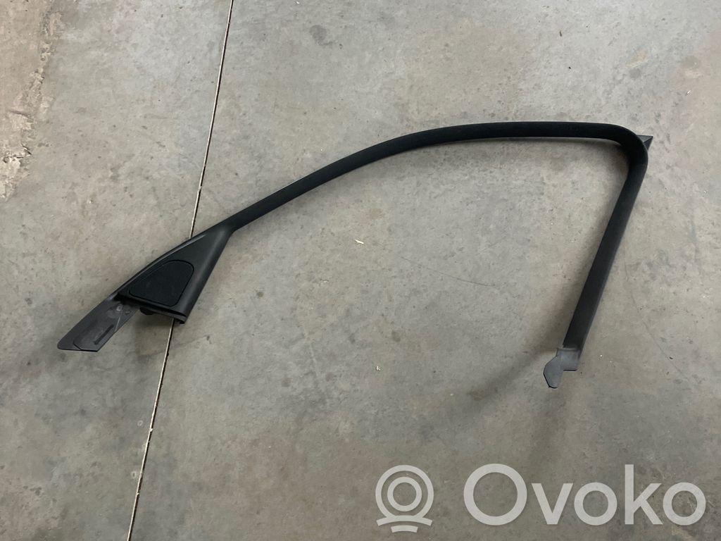BMW X1 E84 Moldura del parabrisas 