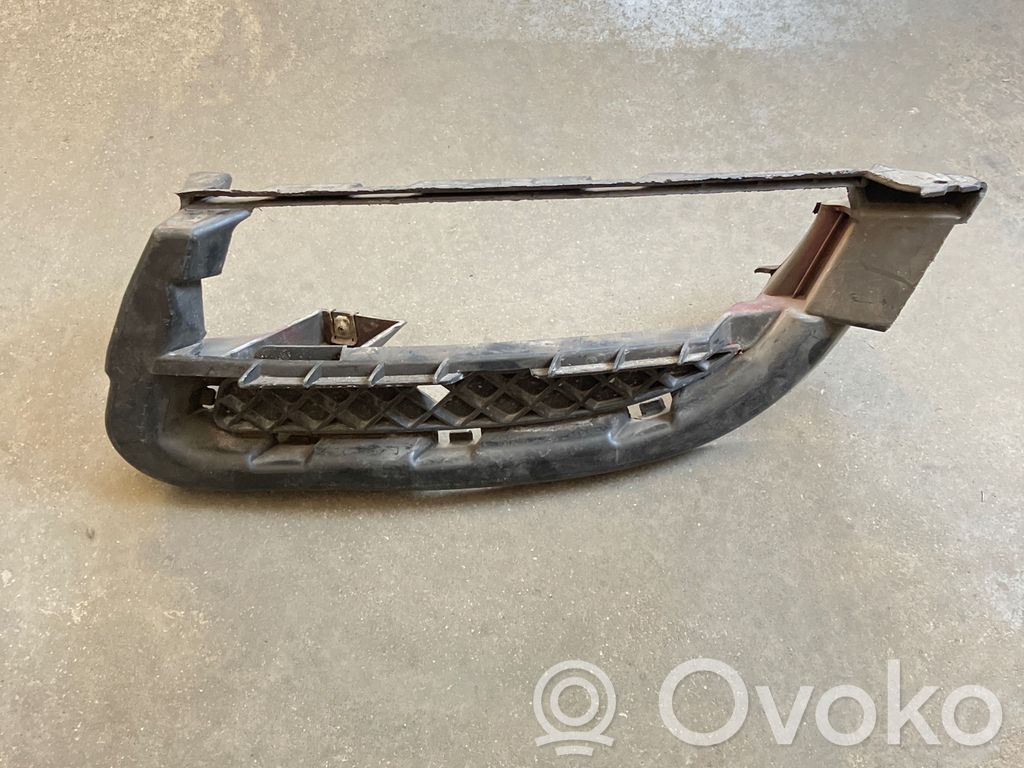 Fog light bracket   7178711