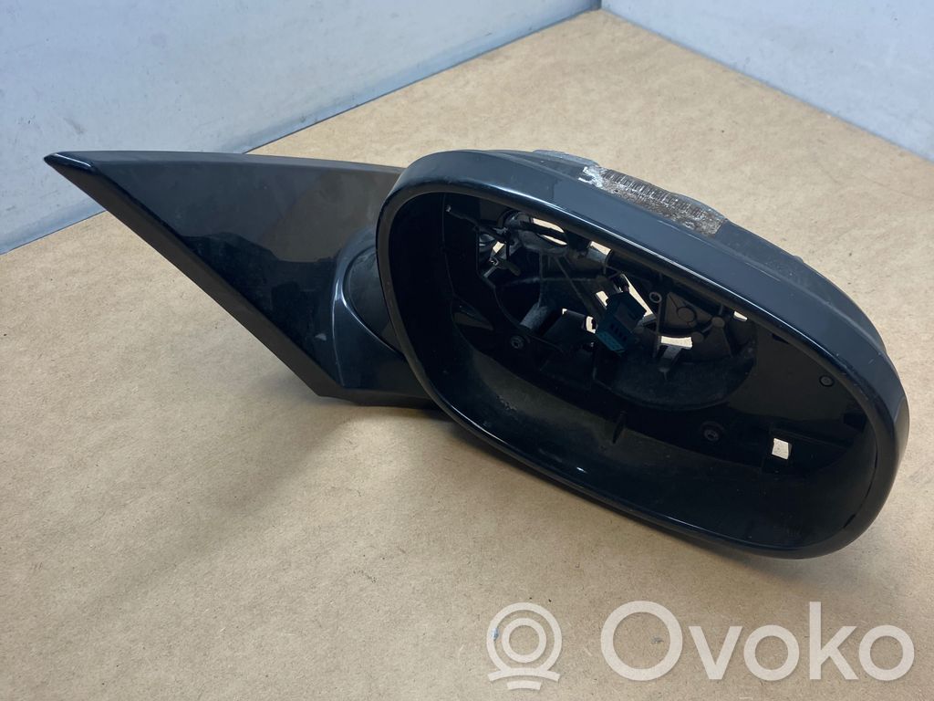 BMW 1 E82 E88 Front door electric wing mirror 