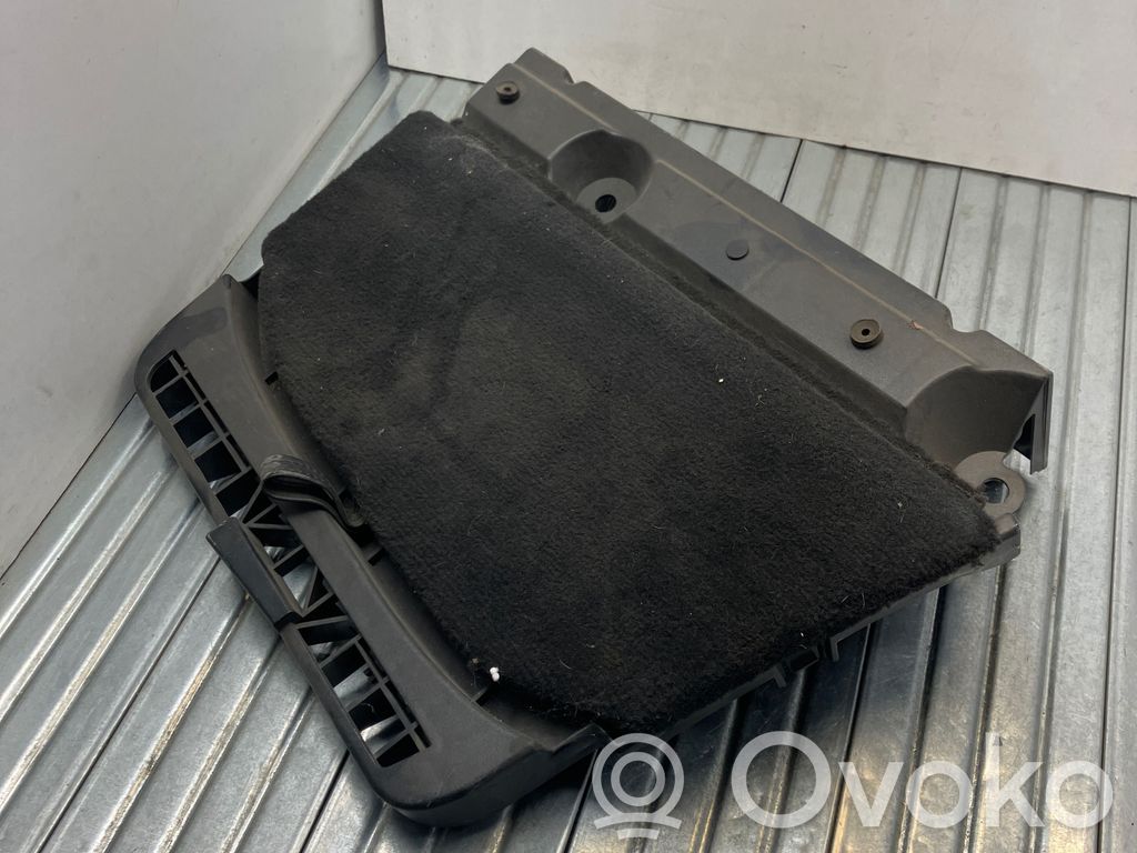 BMW 3 E46 Trunk/boot lower side trim panel 