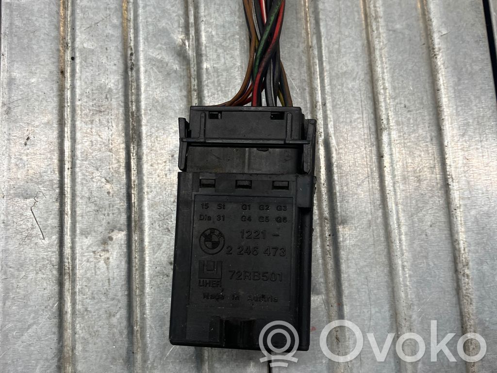 BMW 5 E39 Przekaźnik / Modul układu ogrzewania wstępnego 