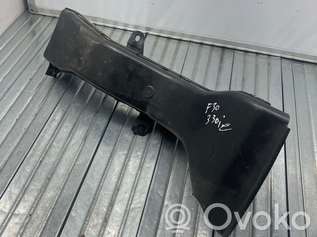BMW 3 F30 F35 F31 Część rury dolotu powietrza 