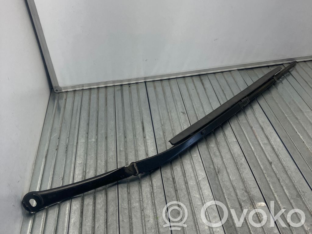 BMW 5 E39 Braccio della spazzola tergicristallo anteriore 