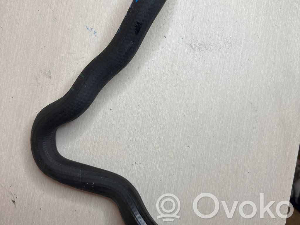 BMW X5 E70 Engine coolant pipe/hose 