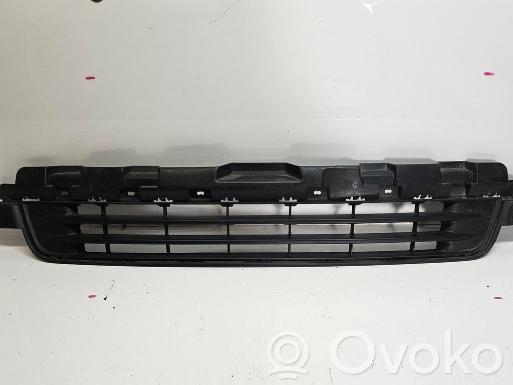 Peugeot Expert Front bumper lower grill 