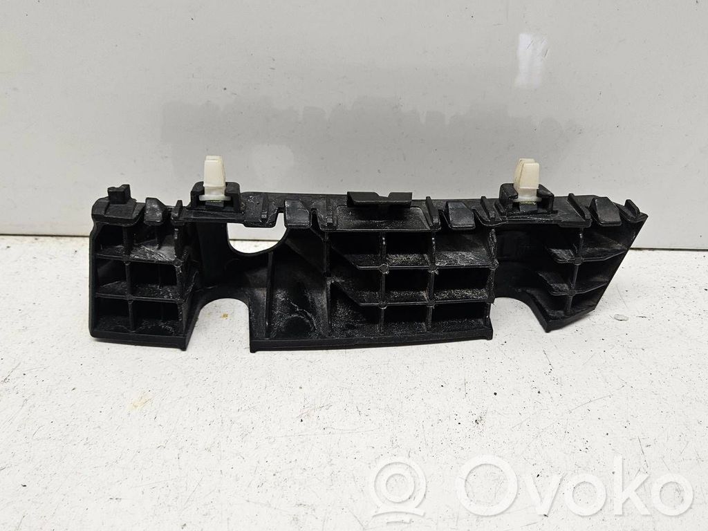 KIA Xceed Front bumper mounting bracket 