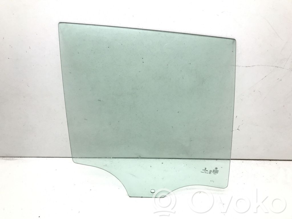 BMW X3 F25 Rear door window glass 