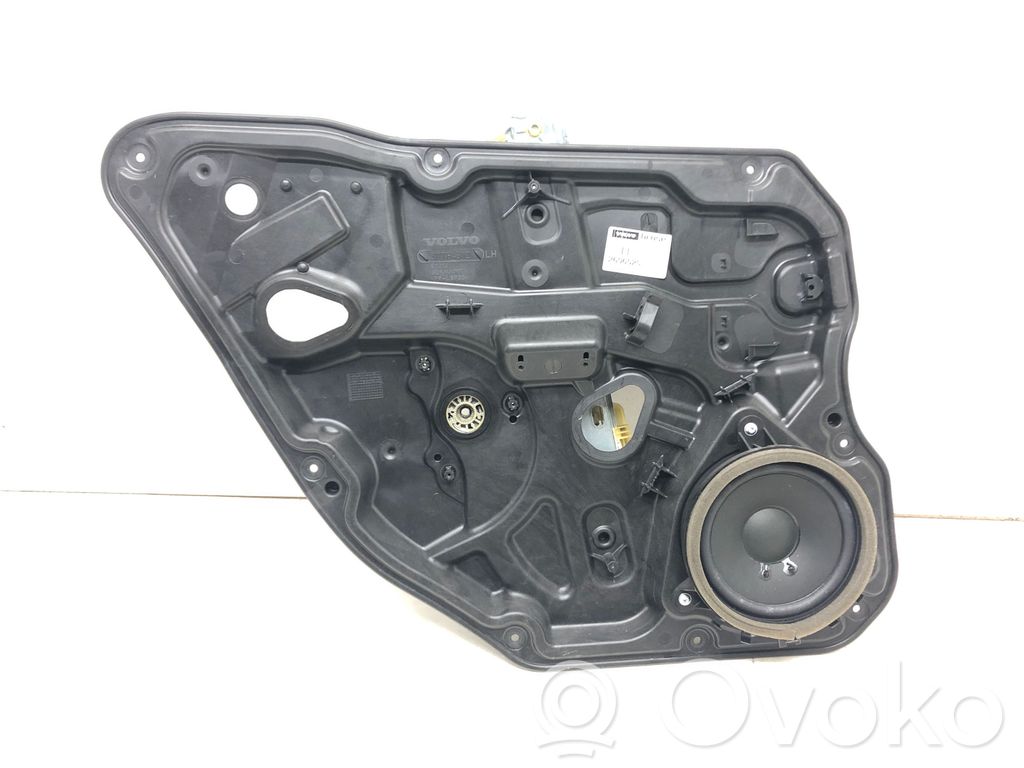 Volvo S60 Mecanismo para subir la puerta trasera sin motor 