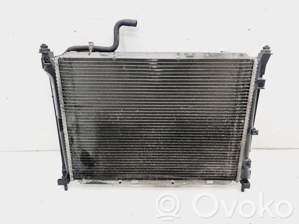 Nissan Note (E11) Coolant radiator 