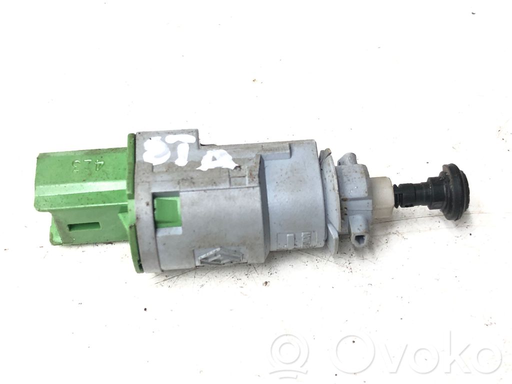 Renault Clio IV Interruptor sensor del pedal de freno 