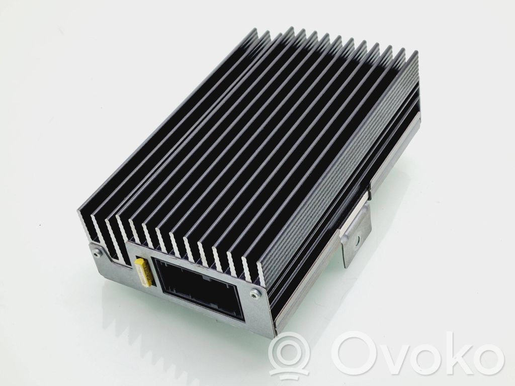 BMW X5 E70 Sound amplifier 