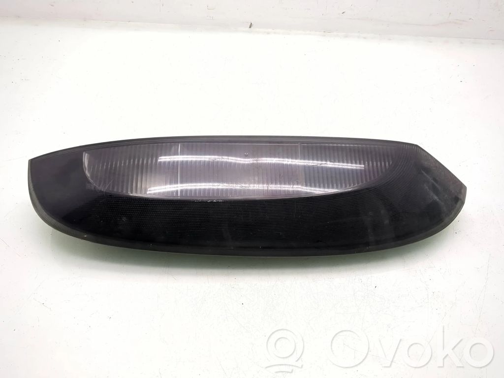 Opel Corsa C Aizmugurējais lukturis virsbūvē 