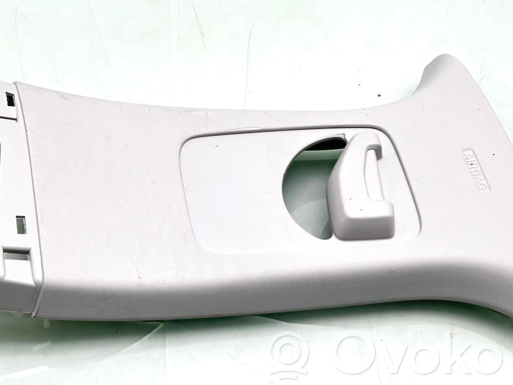Ford Focus Pilar (B) (superior) 