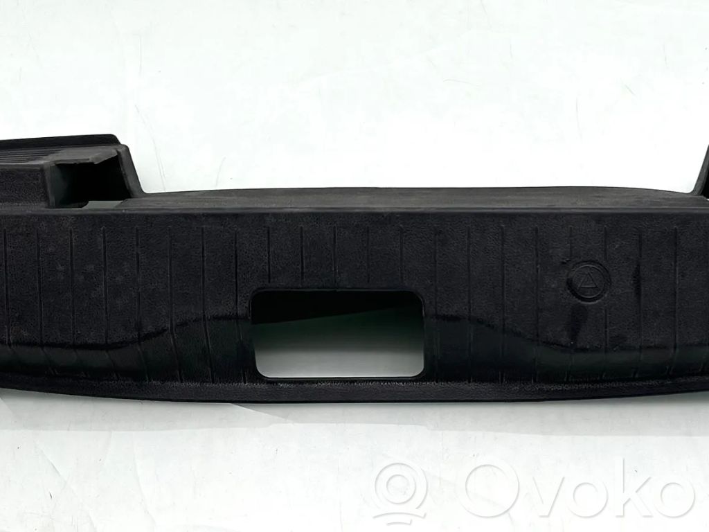 Opel Meriva B Osłona pasa bagażnika 