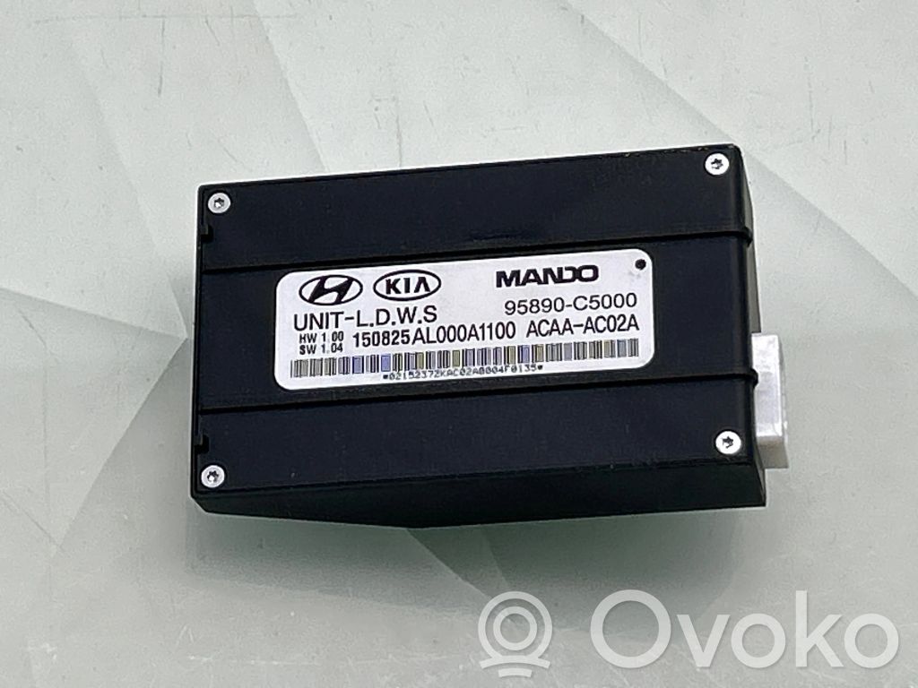 KIA Sorento Windshield/windscreen camera 