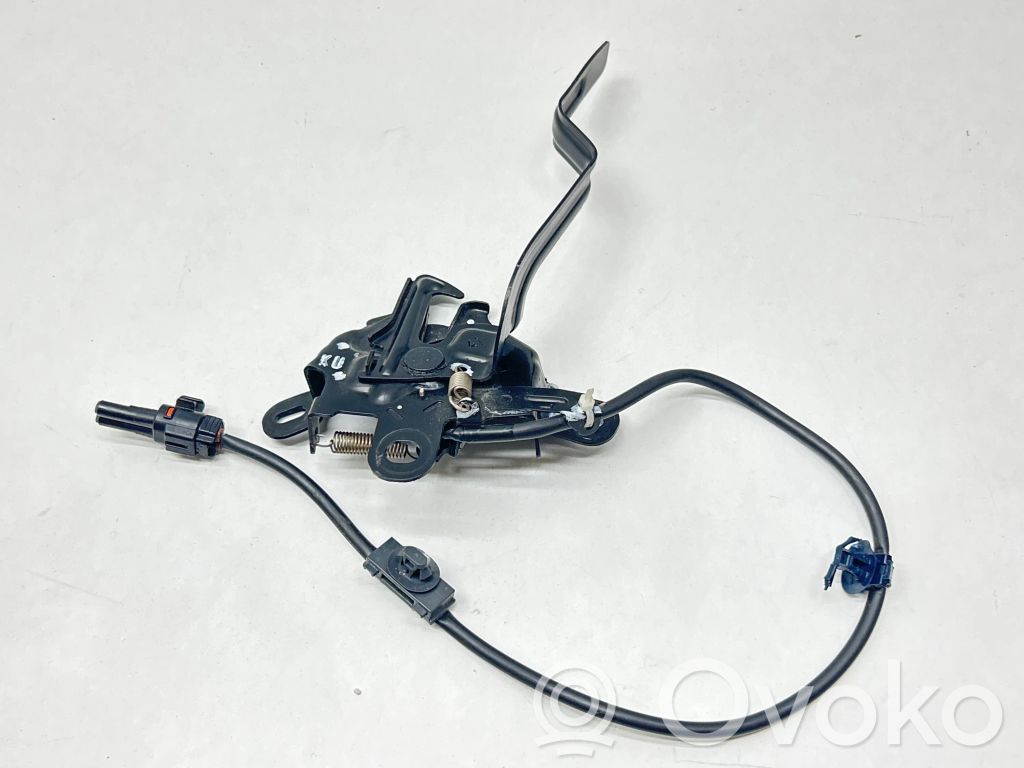 Toyota Land Cruiser (J150) Konepellin lukituksen vastakappale 