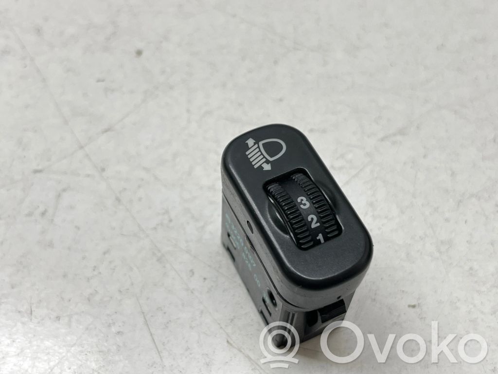 Mercedes-Benz Sprinter W906 Headlight level height control switch 