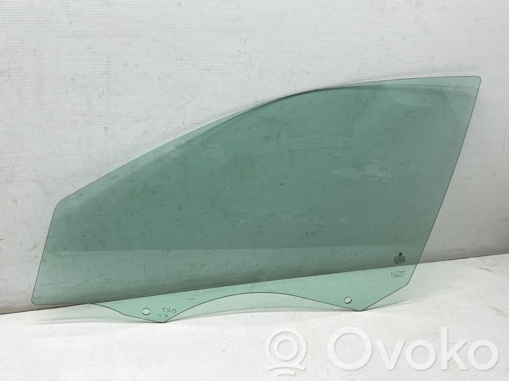 Skoda Octavia Mk3 (5E) Szyba drzwi przednich 