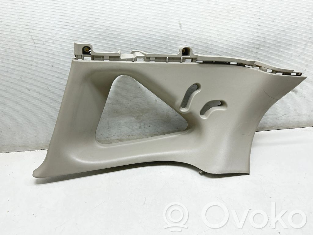 Nissan Note (E12) Pilar (D) (superior) 
