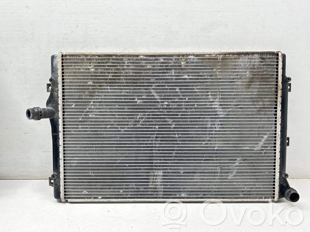 Coolant radiator