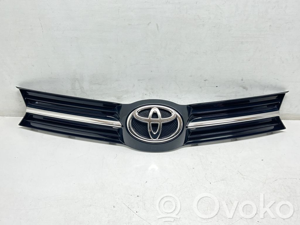 Toyota Proace Maskownica / Grill / Atrapa górna chłodnicy 
