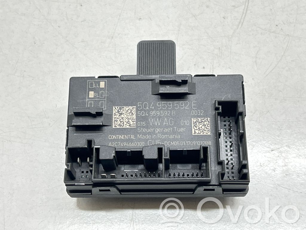Volkswagen PASSAT B8 Door control unit/module 