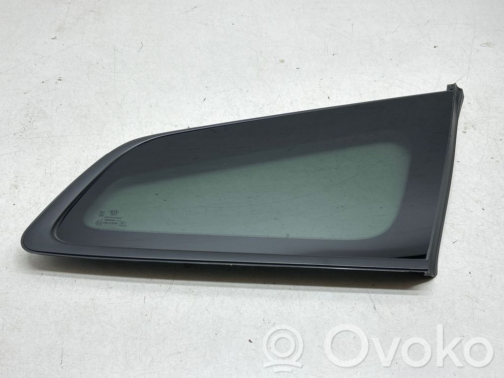 KIA Optima Vidrio lateral trasero 
