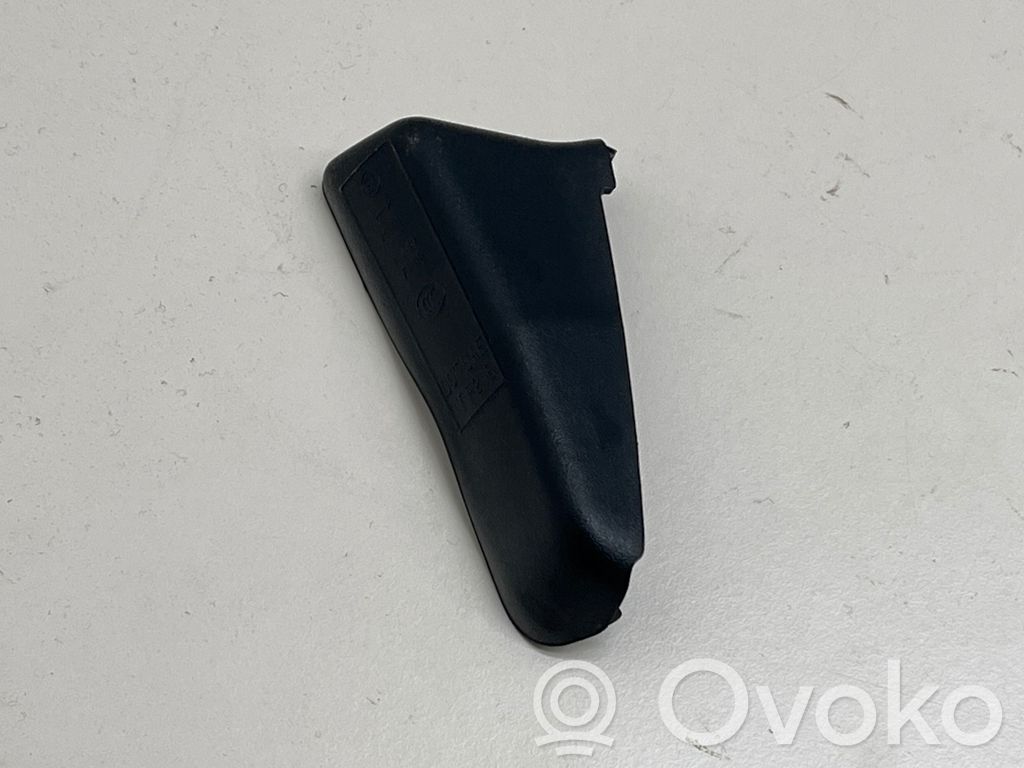 Volvo S90, V90 Listwa pod lampę tylną 