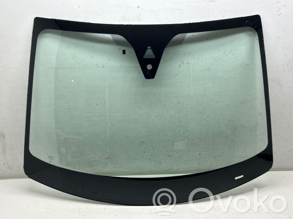 Peugeot 5008 II Front windscreen/windshield window 