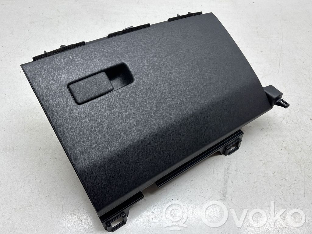 KIA Sportage Vano portaoggetti 