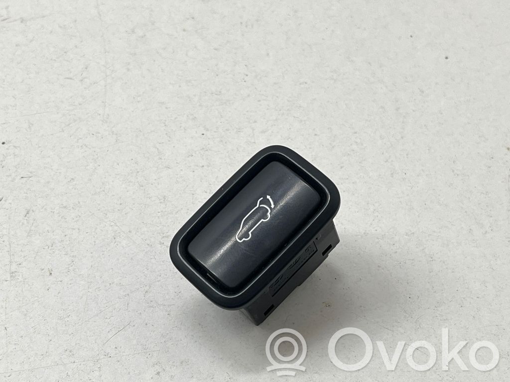 KIA Optima Tailgate/boot open switch button 
