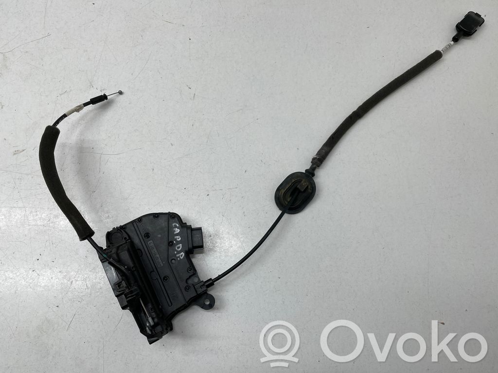 Renault Captur Front door lock 