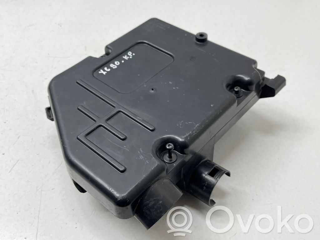 Volvo XC90 Cutie unitate control motor 