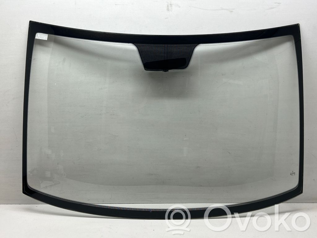 Mercedes-Benz Vito Viano W639 Front windscreen/windshield window 