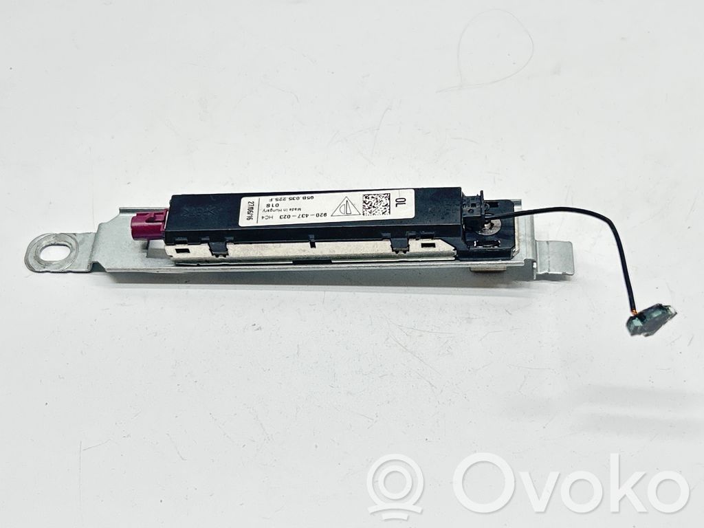 Porsche Cayenne (92A) Antenos stiprintuvas 
