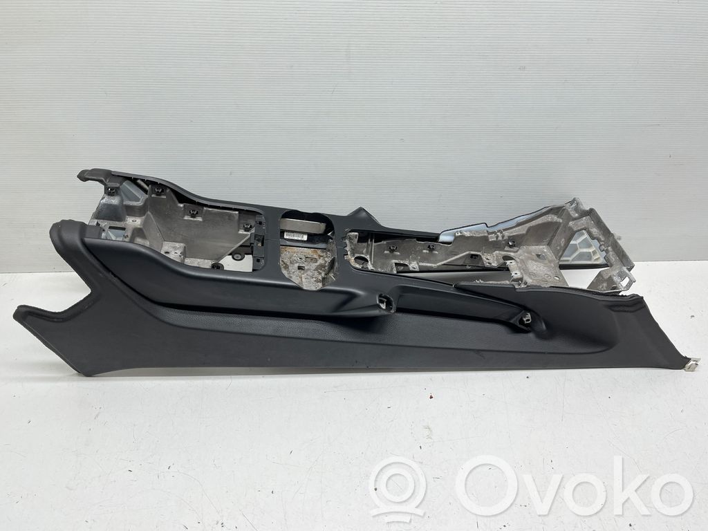 Porsche Cayenne (92A) Consola central 