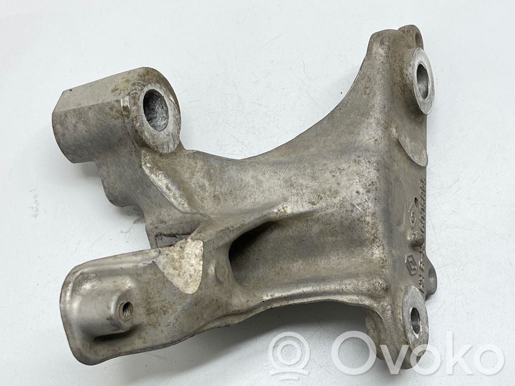 Renault Megane IV Sway bar bush bracket, front 