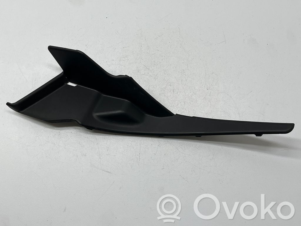 Subaru Legacy VII Windshield trim 