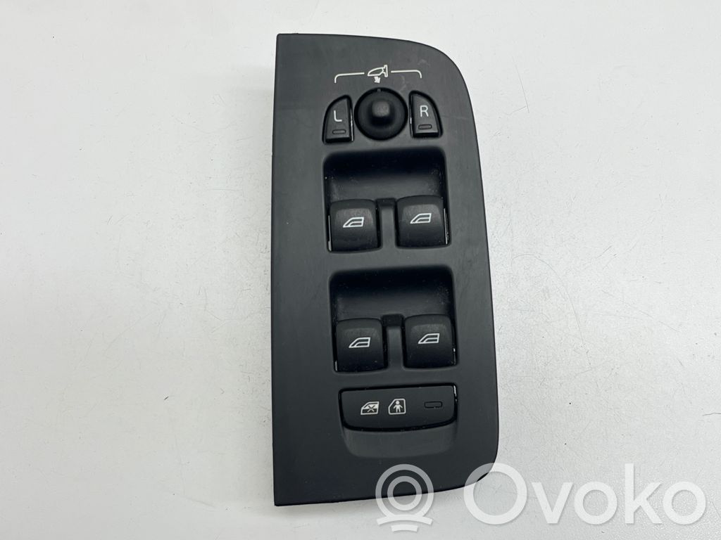 Electric window control switch   31433407,83282