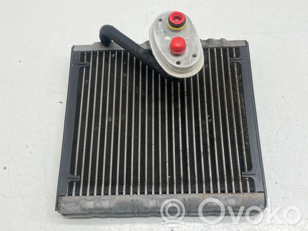 Volvo S60 Ilmastointilaitteen sisälauhdutin (A/C) 
