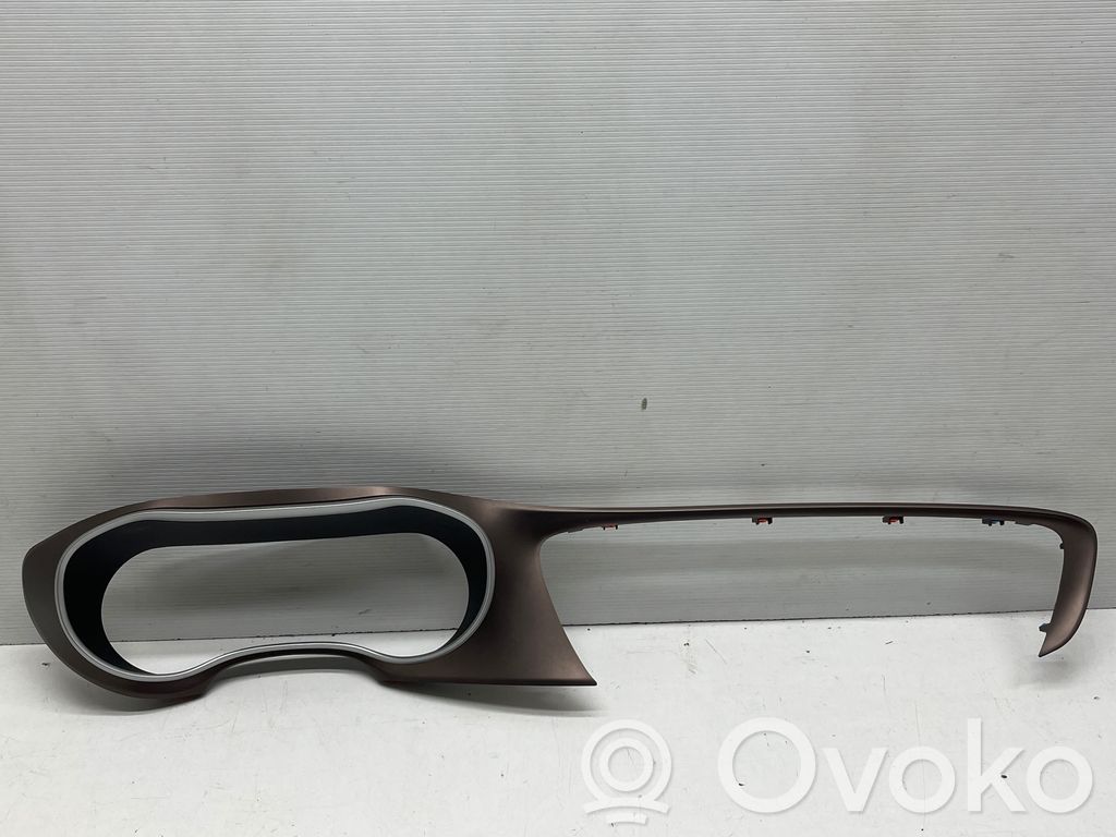 Chrysler Pacifica Dashboard trim 