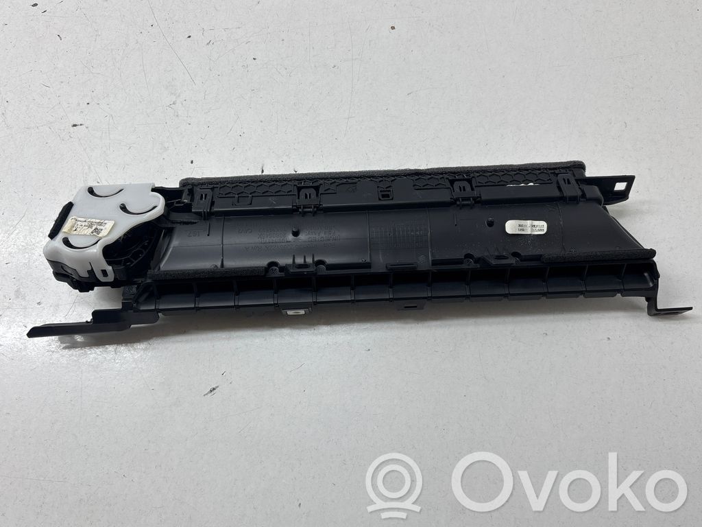 Tesla Model 3 Lango oro grotelės 